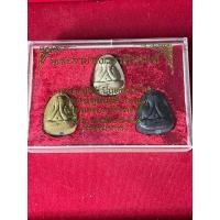 ราคา หลวงปู่โต๊ะ วัดประดู่ฉิมพลี พระปิดตา ปลดหนี้ หลังยันต์ตรี ปี 2521 พร้อมกล่อง มีบริการเก็บเงินปลายทาง (42954254753)