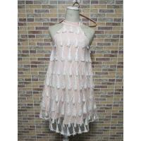 ราคา เดรสขนนก งานป้าย Love is ไซส์ s (5539980522)