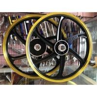 ราคา ล้อแม็ก wave 110i และ wave 125i ปลาวาฬ ขอบ 17" สีดำ - ทอง "Pro Biker" (1708318294)