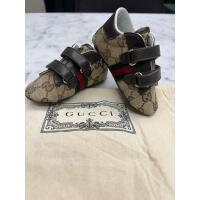 ราคา รองเท้าgucci เด็กไซต์19 ความยาวเท้า12cm มือสองสภาพดีของแท้100%จ้า (28963907751)