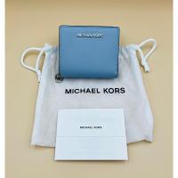 ราคา กระเป๋าสตางค์ Michael Kors สีฟ้าพาสเทล (29868193917)