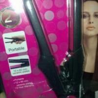 ราคา ใช้โค้ด ลด100บาท : DCASH เครื่องหนีบจิ๋วขนาดพกพา ร้อนเร็วรีดผมได้ง่าย (237864201)