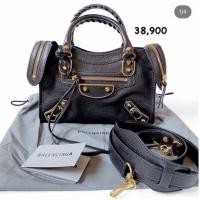 ราคา ส่งต่อ แท้100% balenciaga mini city (metallic edge) หมุดเล็ก สีทอง หนังแพะ กระเป๋าสะพายข้าง (24241910229)