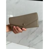 ราคา กระเป๋าสตางค์ใบยาว หนังแท้งานญี่ปุ่น (มือสอง) (40710228107)