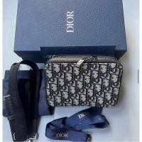 ราคา Dior POUCH WITH SHOULDER STRAP Beige and Black Dior Oblique Jacquard อุปกรณ์ครบเซ็ต มือสองผ่านการใช้งาน สนใจทักค่ะ (29578065864)
