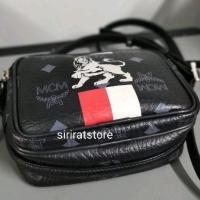 ราคา กระเป๋าสะพายข้าง แบรนด์ MCM หนังแท้ทรงกล่องไซส์มินิ มือสองของแท้ล้าน%ไม่มีตำหนิ (22671375329)