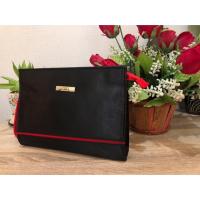 ราคา กระเป๋าถือสำหรับใส่เครื่องสำอาง. เรียบหรูมีสไตล์ ยี่ห้อ Shiseido ขนาด 21x16 cm (1527116574)