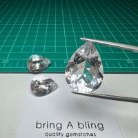 ราคา Natural Clear Quartz 39.65ct (23x-5.6x11), (18x13x9)มม. รวม3เม็ด 1เม็ดใหญ่ 2เม็ดคู่ พลอยควอตซ์ใส เหลี่ยมสวยสะอาดไร้ตำหนิ (17088212888)