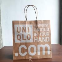 ราคา ถุงกระดาษ UNIQLO จัมโบ้ (19777472628)