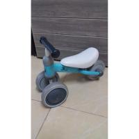 ราคา รถขาไถ D-bike balance bike มือสอง มีตำหนิ #จักรยาน #จักรยานทรงตัว #รถสามล้อ #รถขาไถเด็ก (19516176648)