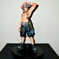 ราคา โมเดลวันพีชของแท้ 100% เอส  ฟิกเกอร์ มือ2 (3350420705)