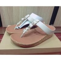 ราคา ✨ส่งต่อ fitflop แท้!! ร้านshoe cafe สภาพเหมือนใหม่ 98% (1886389178)