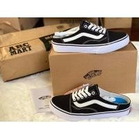 ราคา รองเท้า Vans รุ่น V36CF MULE OLD SKOOL MULE ของแท้ 100% (5376580442)