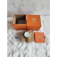 ราคา นาฬิกา Tory burch สายหนังสีน้ำตาล หน้าปัด 38mm (21268314970)