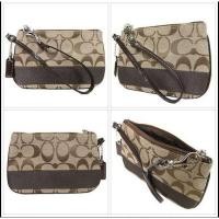 ราคา Impcoachza พร้อมส่ง กระเป๋าคล้องมือ Coach รุ่น Signature Stripe Small Wristlet (F47790) สีน้ำตาล (812042321)