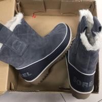 ราคา รองเท้าลุยหิมะ มือสองสภาพดีมาก ส่งฟรี (3817273655)