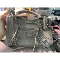 ราคา กระเป๋าสะพายข้างสีเทาแฟชั่น (23600761089)