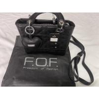 ราคา กระเป๋าสะพายข้าง F.O.F ของแท้ (18730047998)