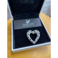 ราคา Swarovski เข็มกลัดรูปหัวใจของแท้ (21595087820)