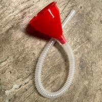 ราคา กรวย กรวยเติมน้ำมัน (พลาสติก) อุปกรณ์เติมน้ำมัน น้ำมันเครื่อง กรวยข้ออ่อนเติมน้ำมัน กรวยแดง ราคา/ชิ้น (19379842322)