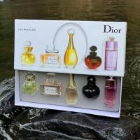 ราคา Set น้ำหอม Dior แบบกล่อง มี 5 ขวด 5 กลิ่น 5 ML (6216211058)