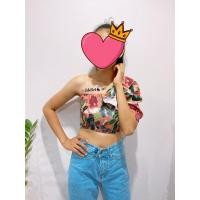 ราคา เสื้อแฟชั่น ปาดไหล่ข้างเดียว ลายดอกไม้ (4559411769)
