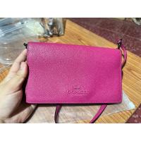 ราคา Coach สีชมพูบานเย็นสภาพสวย (20192814923)