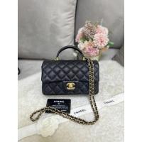 ราคา kept unused Chanel mini 8” top handle holo31 (12491727479)