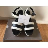 ราคา CHARLES & KEITH รองเท้าส้นสูง (657108577)