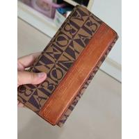 ราคา กระเป๋าสตางค์หนังแท้แบรนด์boniaมือสอง (25191617074)