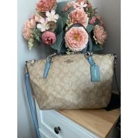 ราคา Coach แท้ทรงพัดสีฟ้าF28989 มือสอง (12598190443)