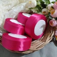 ราคา ริบบิ้นผ้าซาติน สีชมพูเข้ม 25หลา ม้วนละ30 บาท (4027913509)