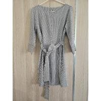 ราคา เดรส H&M ทรงตรง ลายจุดสีขาวดำ (26924764569)