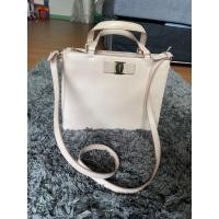 ราคา Ferragamo หน้าโบว สวยมากๆ (23372996067)