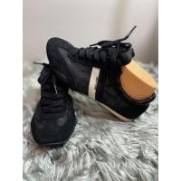 ราคา รองเท้า Coach ไซน์ 36 แบรนด์เนมมือสอง ของแท้ 100 % รองเท้าผ้าใบ (7051668273)