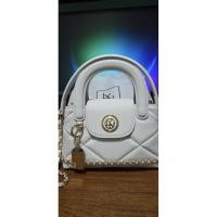 ราคา กระเป๋าสะพายข้าง&ถือ สายยาว ยี่ห้อ LYN ของแท้ ของใหม่ยังไม่ได้ใช้งาน (28937680843)