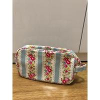 ราคา กระเป๋า Cath Kidston กระเป๋าใส่เครื่องสำอาง ของแท้ 100%% สภาพดี มือสอง (23719239946)