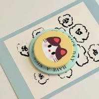 ราคา น่ารักสีขาวขนาดเล็กแมวรูปแบบโทรศัพท์จับแม่เหล็กโทรศัพท์ยืน ของผู้หญิง รูปแบบที่วางโทรศัพท์ (41252862587)