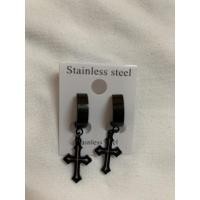 ราคา ต่างหูสแตนเลส สีดำไม้กางเขน สไตล์เกาหลี (5799376850)