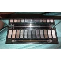 ราคา NAKED SMOKY eye shadow Urban decay (9752883652)