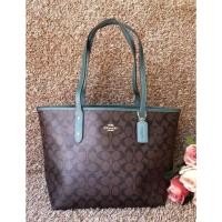 ราคา New Coach มีซิป 16นิ้ว ขอบเขียว พร้อมส่ง (1687112327)