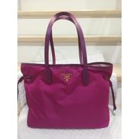 ราคา Prada (254497659)