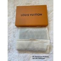 ราคา ผ้าพันคอ ผ้าคุลมไหล่ Louis Vuitton Monogram (24506382784)