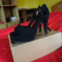 ราคา รองเท้าส้นสูงกำมะหยี่สีดำ ส้น 4 นิ้ว (3432397091)