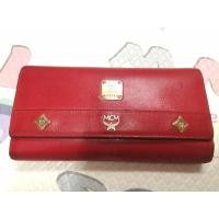 ราคา กระเป๋าสตางค์ พับ 3 ทบ MCM สีแดง มือ 2 แท้ (14858761771)