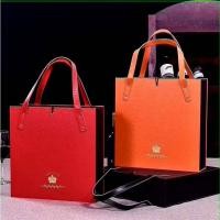 ราคา ชุดกล่องใส่ขวดไวน์ เก็บขวดไวน์ กล่องใส่ขวดไวน์2ขวด+แก้ว2ใบ (26316595175)