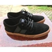 ราคา รองเท้า MACBETH Langley สี Black/Gum แท้ 100% ไซส์ 8.5US (657324446)