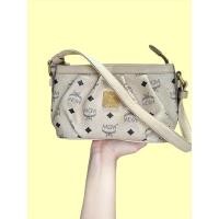 ราคา กระเป๋าMCM ทรงพอช แท้ 100% (10591316182)