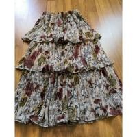 ราคา กระโปรงอัดพลีท3ชั้น (1685393304)