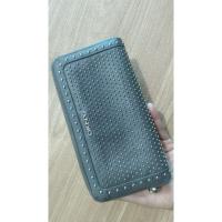 ราคา กระเป๋าสตางค์ Preloved dkny stut (22158190728)